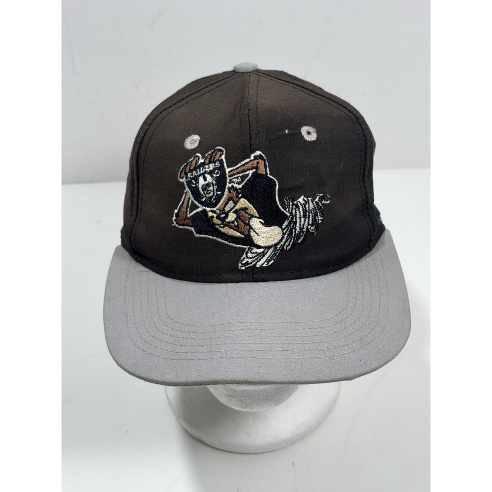 VINTAGE LOS ANGELES RAIDERS TAZ LOONEY TUNES CAP 1993 Youth
